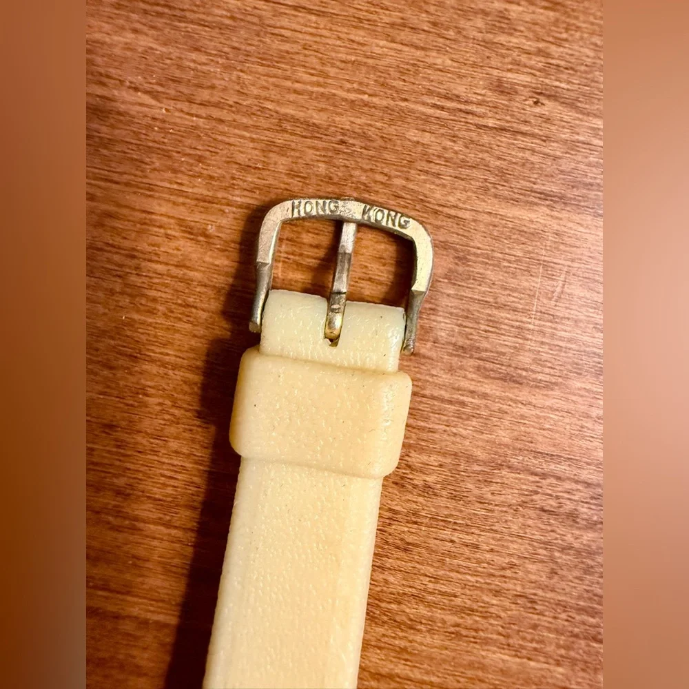 Vintage 1980's Holly Hobbie Watch with Creamy Yellow Strap